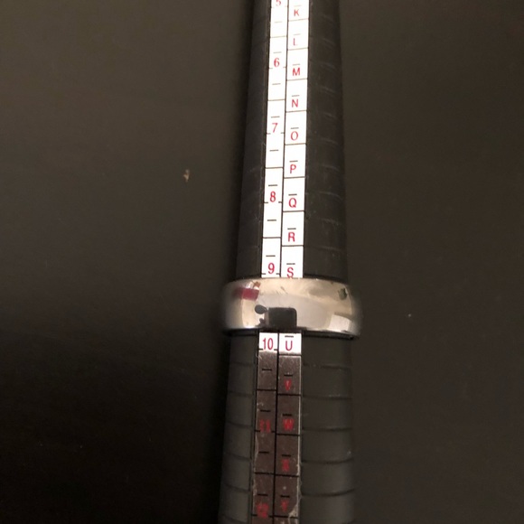 Men’s Tungsten Carbide wedding band - Picture 3 of 3